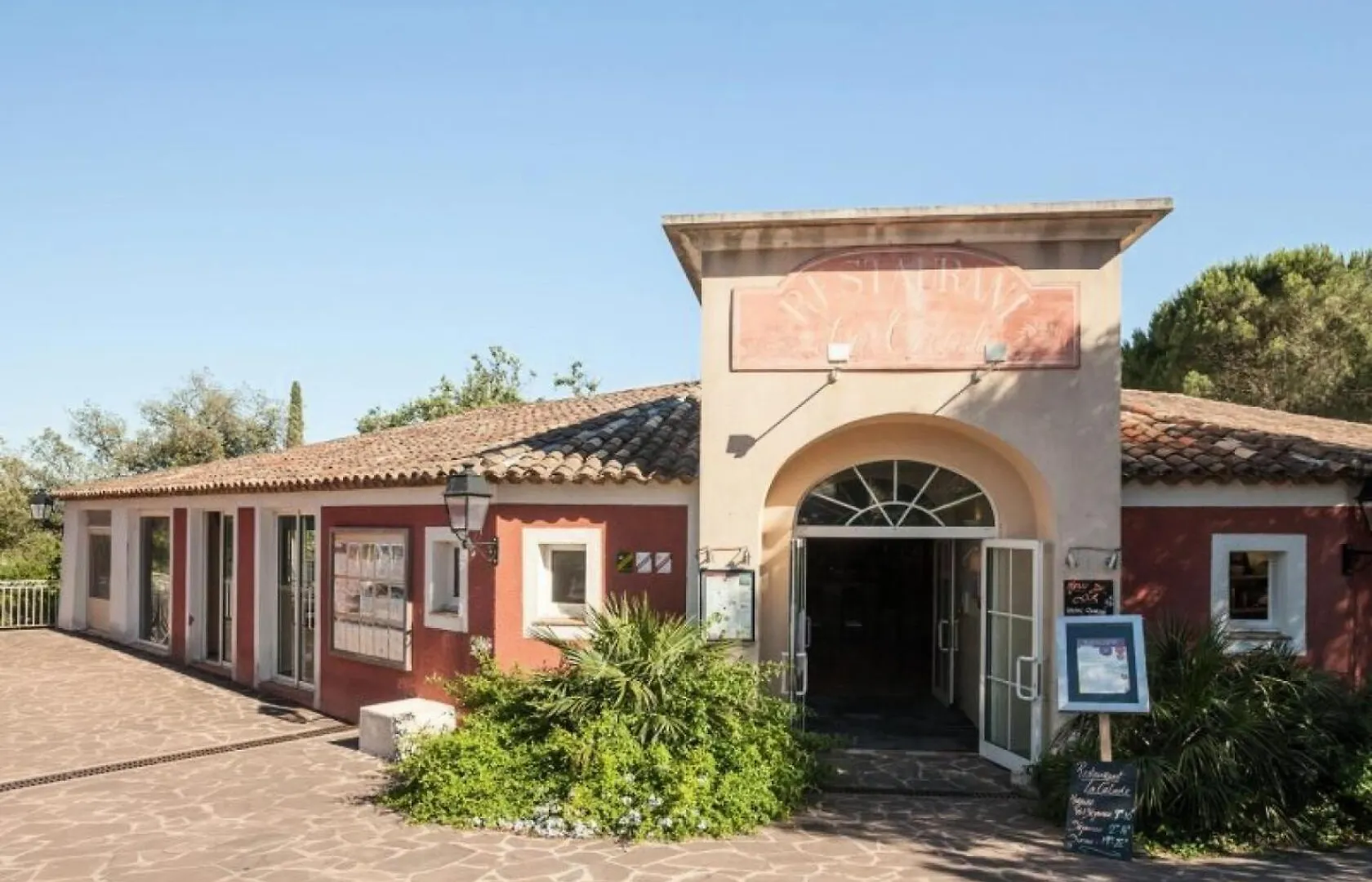 Les Appartements Aux Restanques Du Golfe De St Tropez - Maeva Home - Appartement Avec Une Belle Vue Mer 5 Personnes Mae-8388 Grimaud Apartment